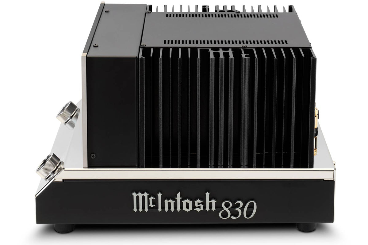 McIntosh MC830 1-Channel Solid State Amplifier - View 4