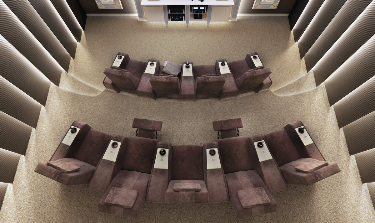 Vismara Comfort Home Cinema Chair — detail of thick contrast stitching